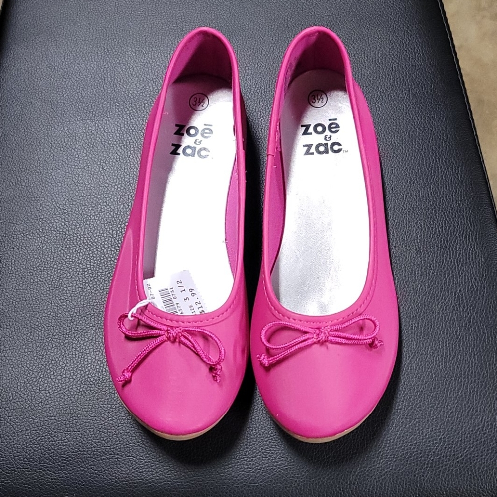Pink flats- girls size 3.5